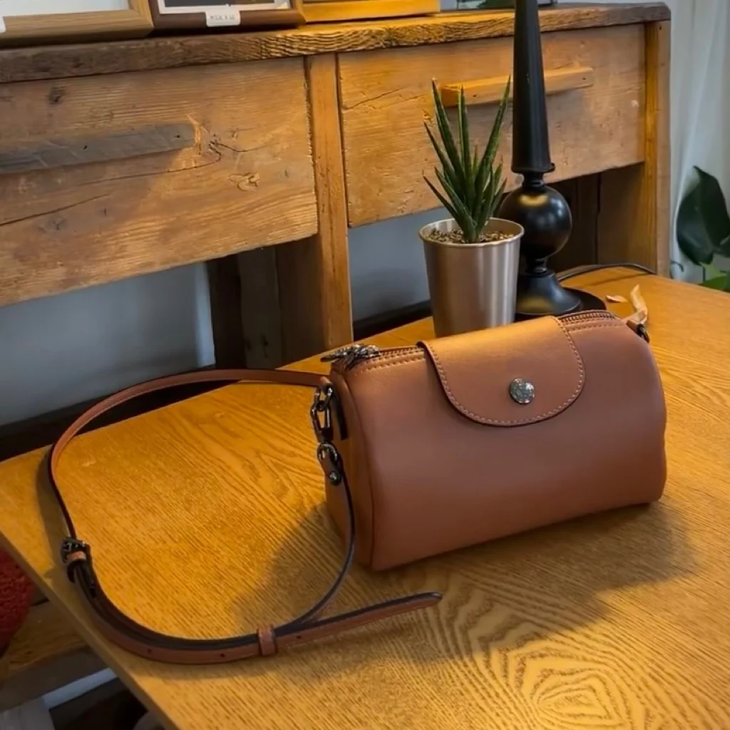 

SIURUO Boston Pillow Bag Large Capaci Single oulder Slant Cross Genuine Leather Cylinder Women's Bag Briti Sle Casual