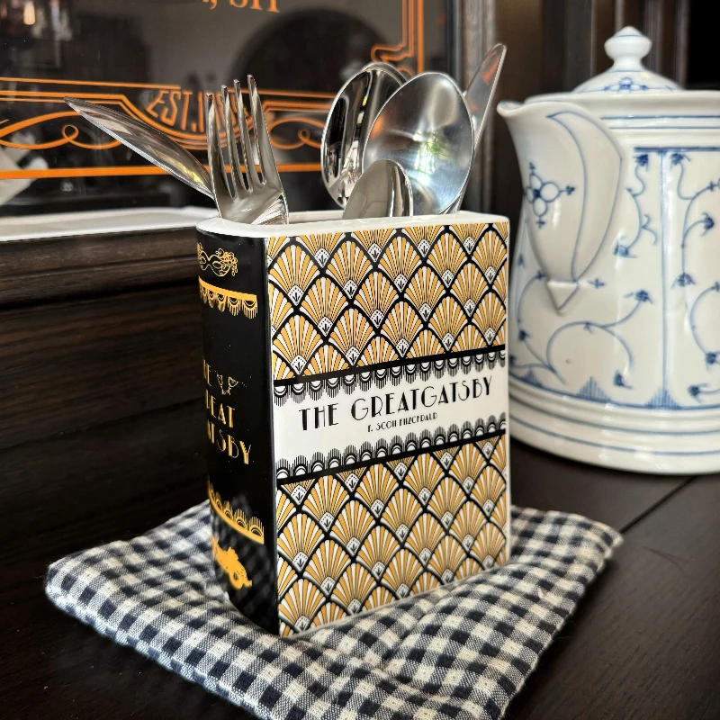 Vintage Ceramic Vase,Decorative Book-Shaped Storage Canister for Living Room,Creative TV Console