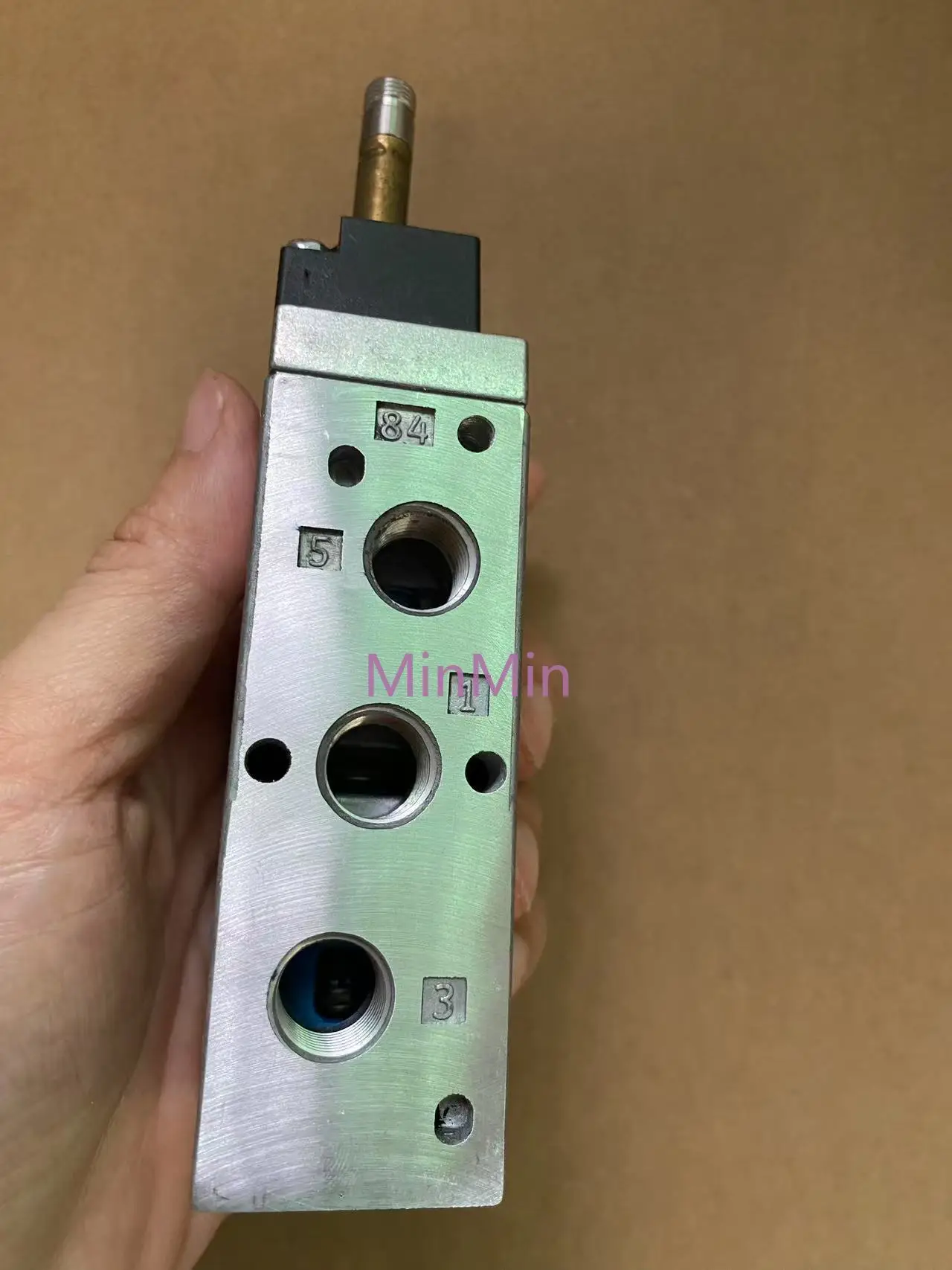 Two position five way solenoid valve  MFH-5-1/4-B MFH-5-1/8-B 15901/19758 MFH-5-1/8 9982 MFH-3-1/4 6211 MLH-5-1/8-B 533137