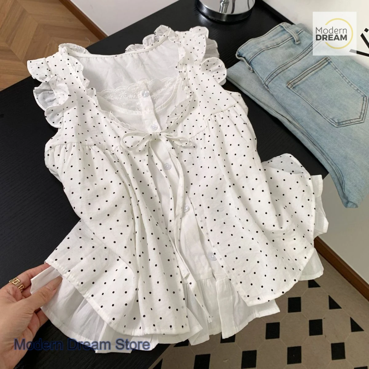

French sweet high-grade feeling fake two white polka-dot shirts women's summer new Feifei sleeve blouse temperament top shirts