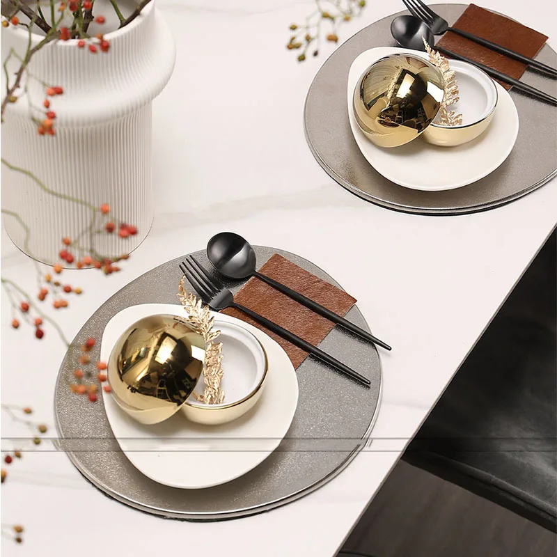 Light Luxury Model Room Dinnerware Set Premium Feeling Soft Furnishings Brown Show Dining Table Decoration Accessories