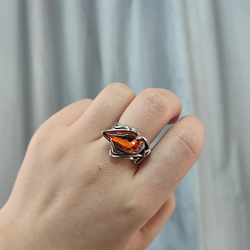 Vintage Creative Rings for Women Teardrop Brown Stone Inlay Silver Color Finger Ring Party Vacation Jewelry Birthday Gift