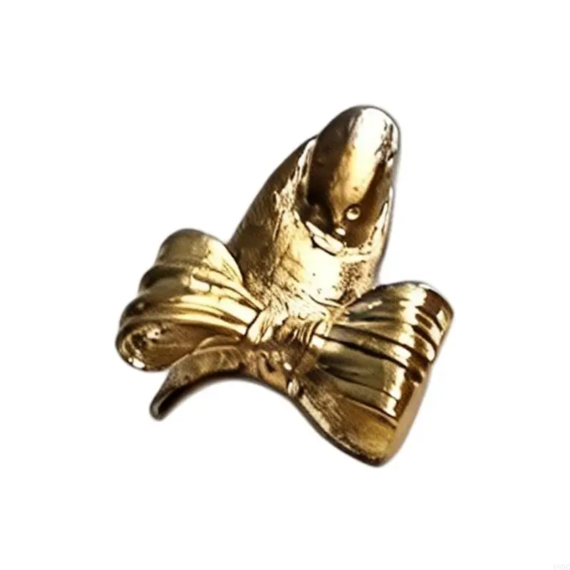 195C Textured Butterfly Ring Streetwear Inspired Zinc Jewelry Accessory