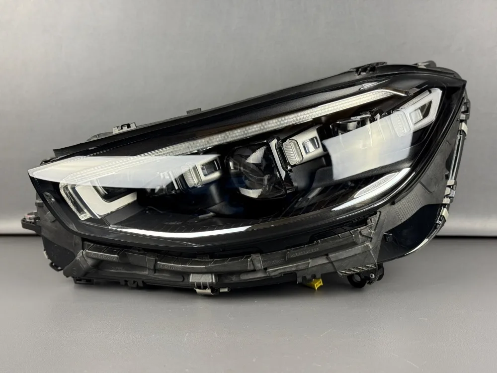 W223 S Class 2021-2025 LED Front Headlight Assembly With Night Vision Assist Auto Lighting System OEM 2239061904 2239062004