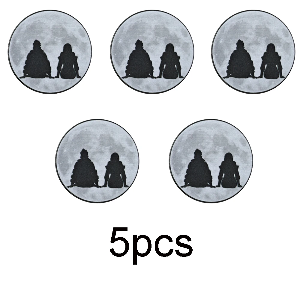 Punk-Edgerunners Brosche David Lucy Mondlicht-Silhouette Metall-Abzeichen Vollmond Emaille-Pin Gamer-Fan-Geschenk – Detail 11