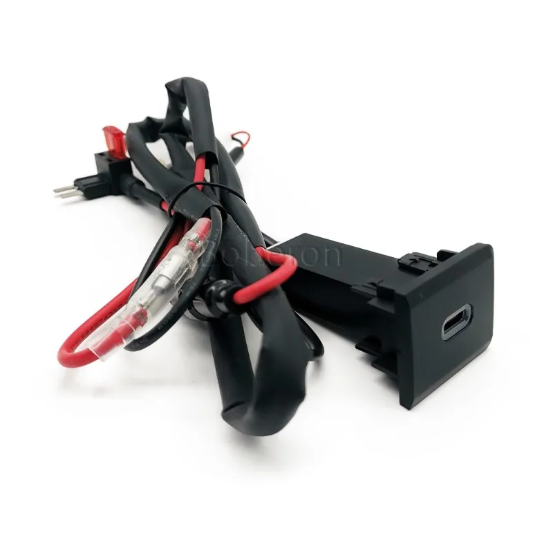 Auto-Ladebuchse Typ C PD-Ladeanschluss Stromadapter Telefonhalterung Passend für VW Caravelle T5 Zubehör Rote LED 12V/24V – Detail 5