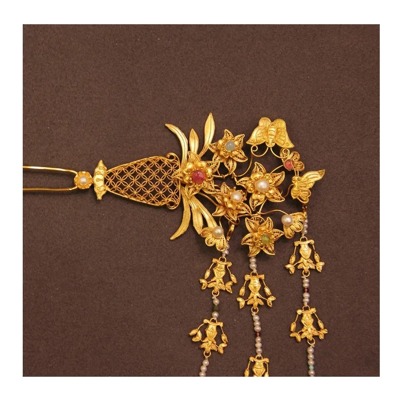 

Twelve Flower Gods, Daffodils, Filigree Inlaid Hairpin, Hanfu Fringed Walking Ancient Pure Copper Gold-plated Copper Gold-plated