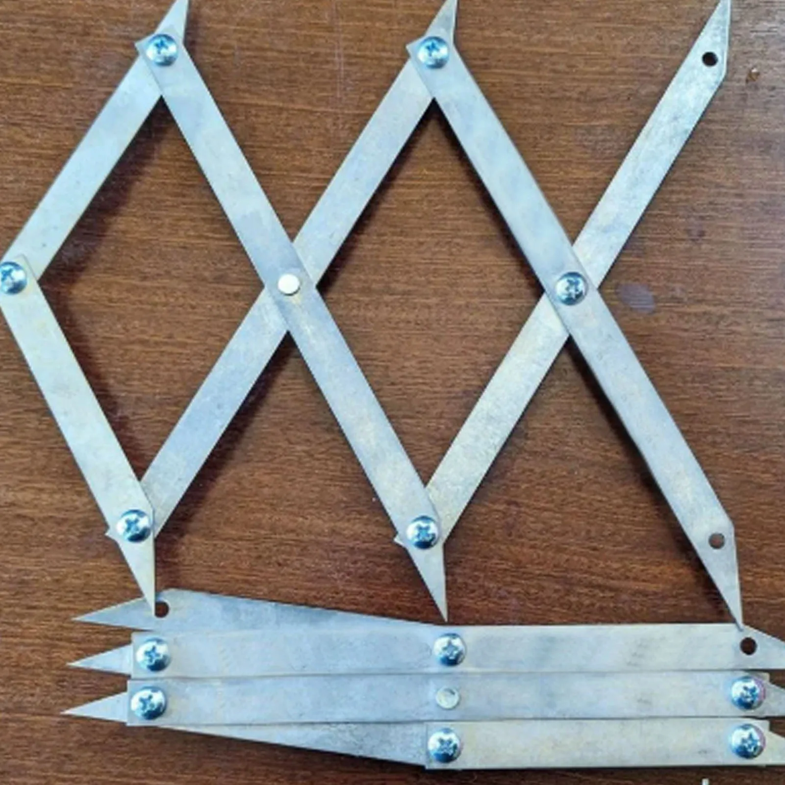 Pipe Center Finder Efficient 7 Point Center Finder Tool Practical Professional Accurate Coordination for Carpenter for Welding view 5