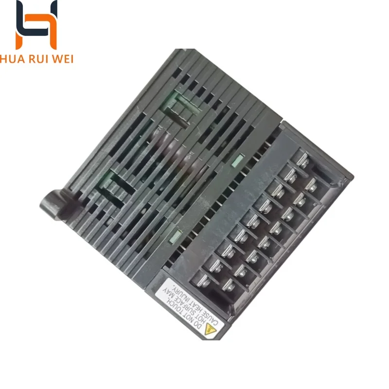 2026 New Original CP1L-L10DR-A CP1L-L20DR-A CP1L-L10DT-A CP1L-L20DT-A PLC Programming Controller Industrial Automation Module