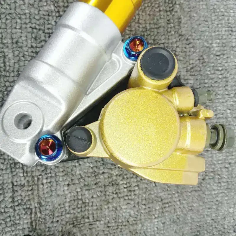 دراجة نارية القرص الفرجار مضخة الفرامل مع وسادة الفرامل لهوندا DIO17 18 27 28 34 35 DIO 50