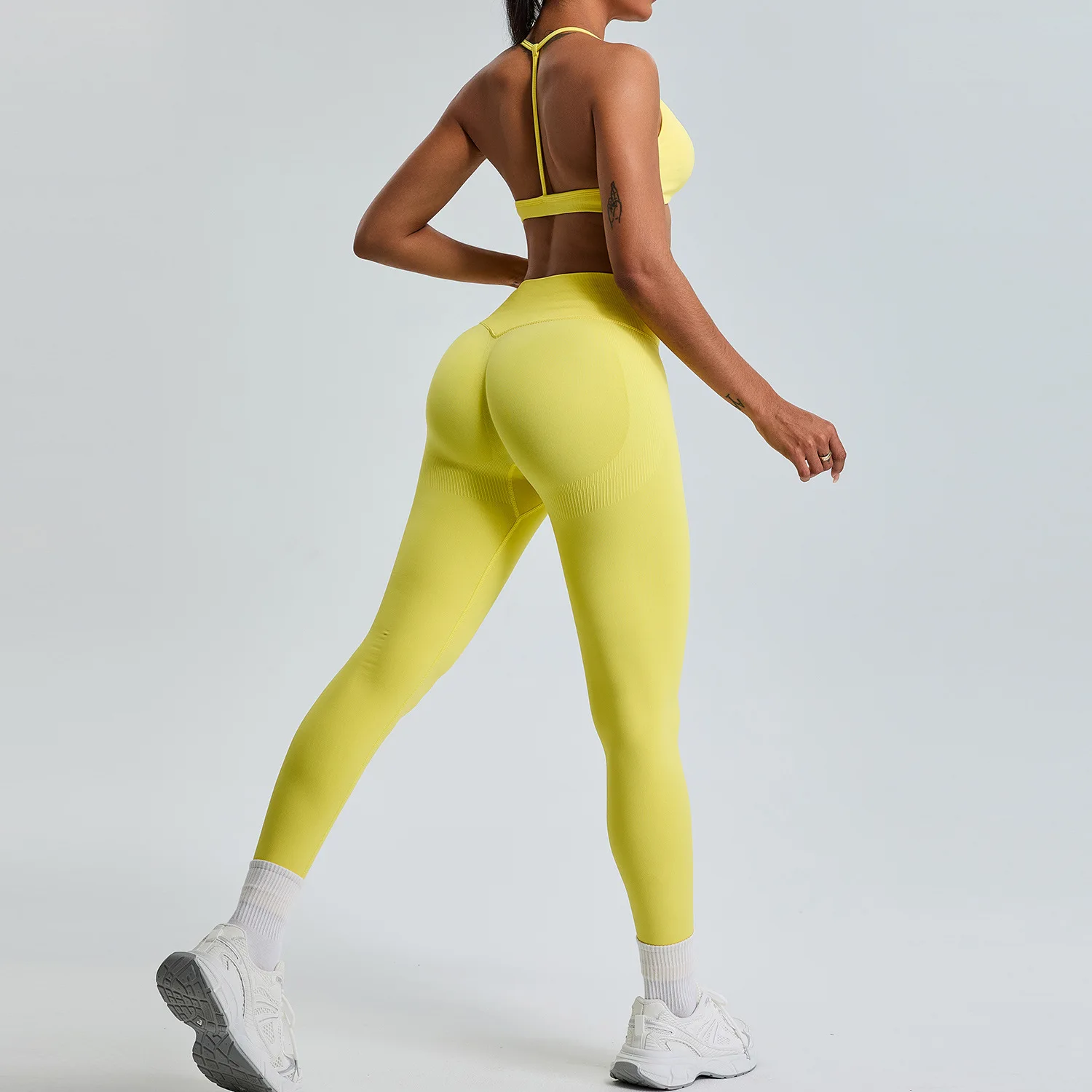 

Женские спортивные комплекты, леггинсы с подушечкой, бюстгальтеры с подушечкой, повседневные спортивные костюмы, спортивные костюмы для тренировок, спортивная йога, эластичная спортивная одежда