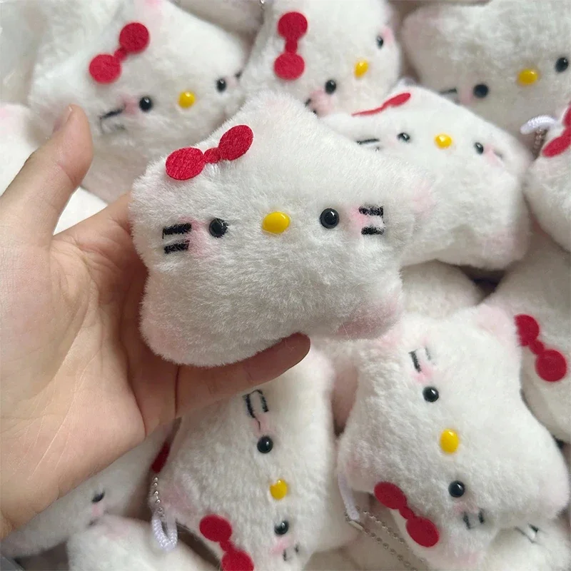 Sanrio Hello Kitty จี้ต้นคริสต์มาส Kawaii ตุ๊กตานุ่มตุ๊กตาพวงกุญแจตกแต่งคริสต์มาสการ์ตูนกระเป๋าเป้สะพายหลังจี้ของขวัญ