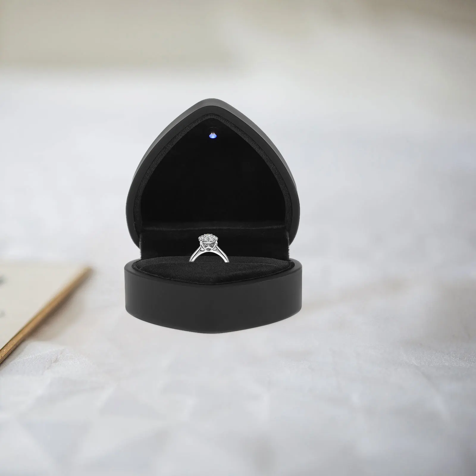 

Heart Shaped Holder Jewelry Led Light Ring Display Box For Proposal Engagement Wedding Anniversary Storage Box