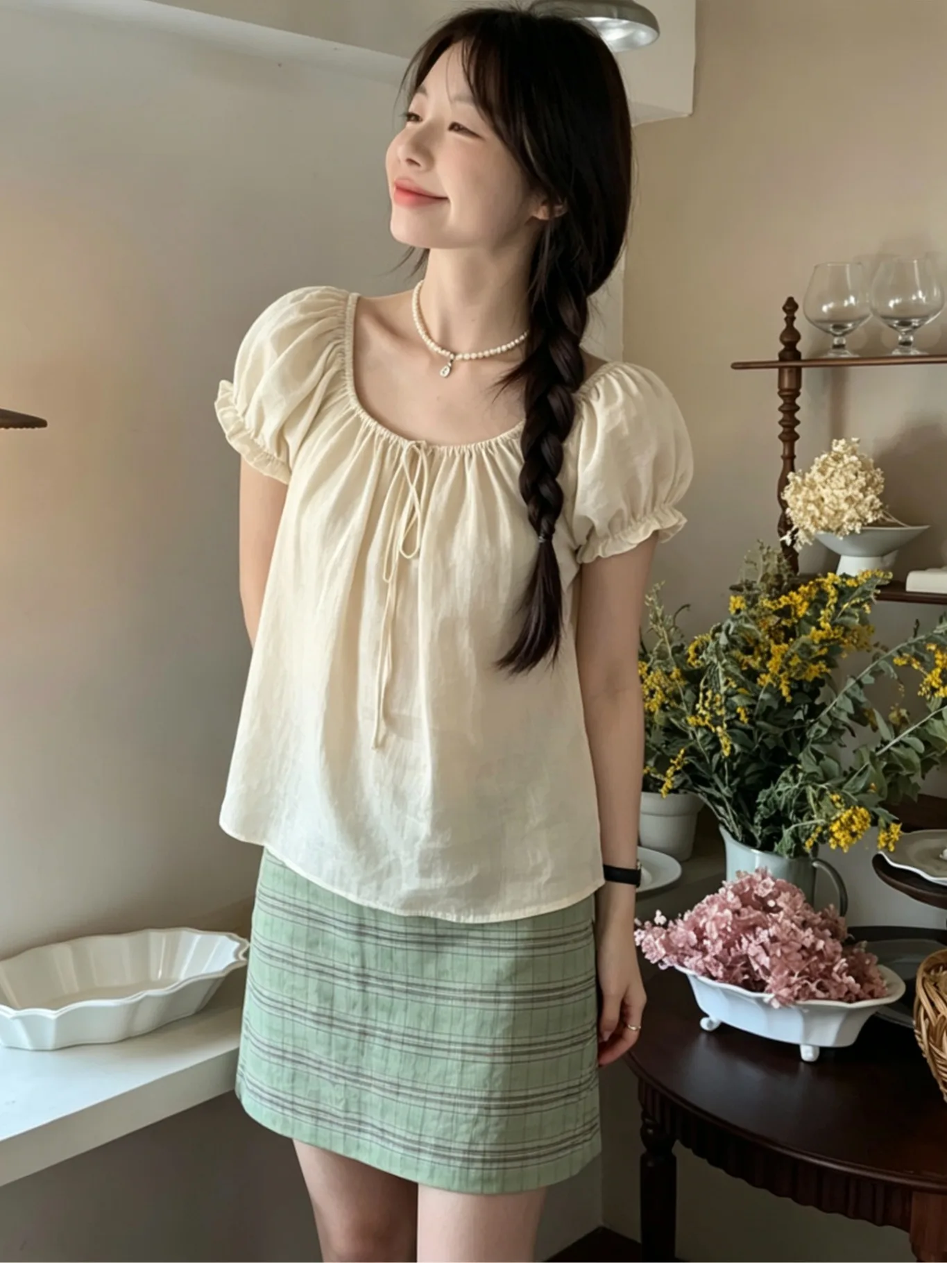 

Summer Gentle Wind Design Square Collar Bubble Sleeve Short Sleeve Shirt High Waist A-Line Skirt Two-Piece Set Women