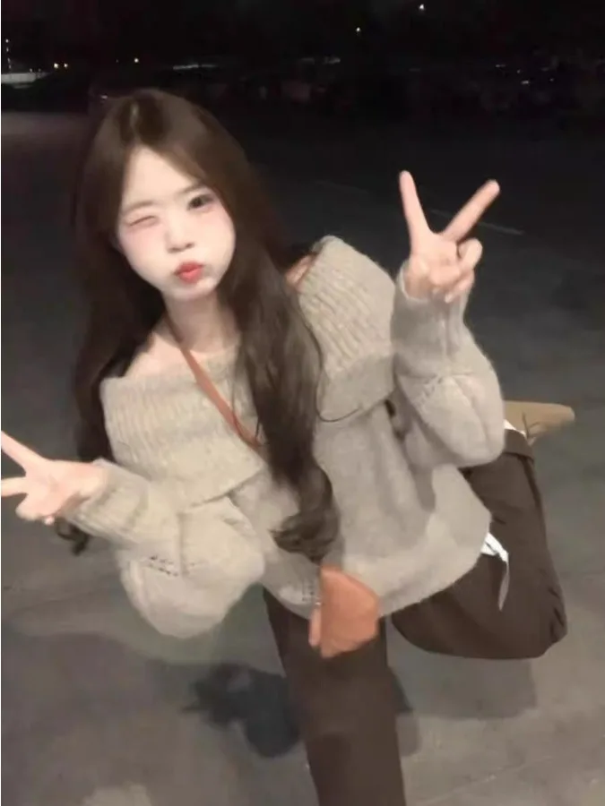 

French Sle Loose Fit oulder Bared Knitted Sweater Women's Winter Korean Lazy Sle Top Casual Daily Wear Inner irt