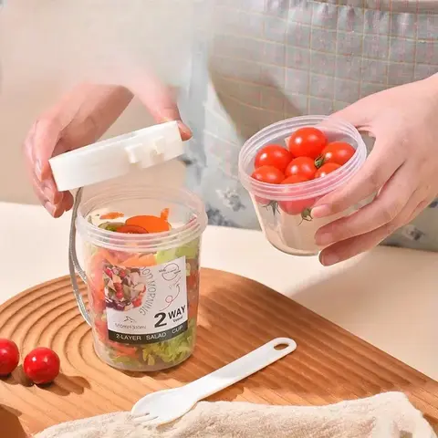 2-परत सलाद कप नाश्ता कप पोर्टेबल खाद्य भंडारण बेंटो बॉक्स दलिया अनाज अखरोट दही कंटेनर सेट स्कूल के लिए कांटा के साथ 8 best sales सलाद कंटेनर - №3