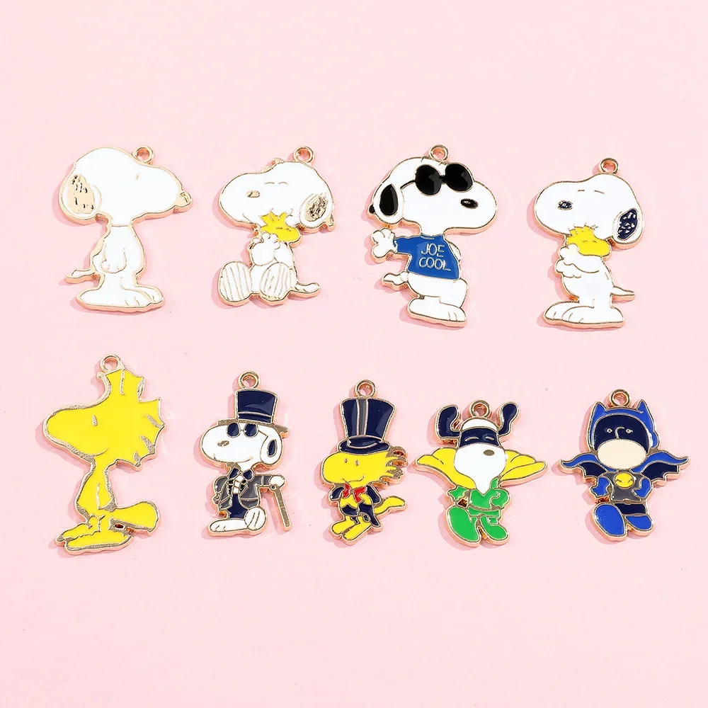 1/9 sztuk Snoopy DIY Cartoon stop emalia Charms koraliki do tworzenia biżuterii wisiorek kolczyki brelok akcesoria do bransoletki prezenty dla dzieci