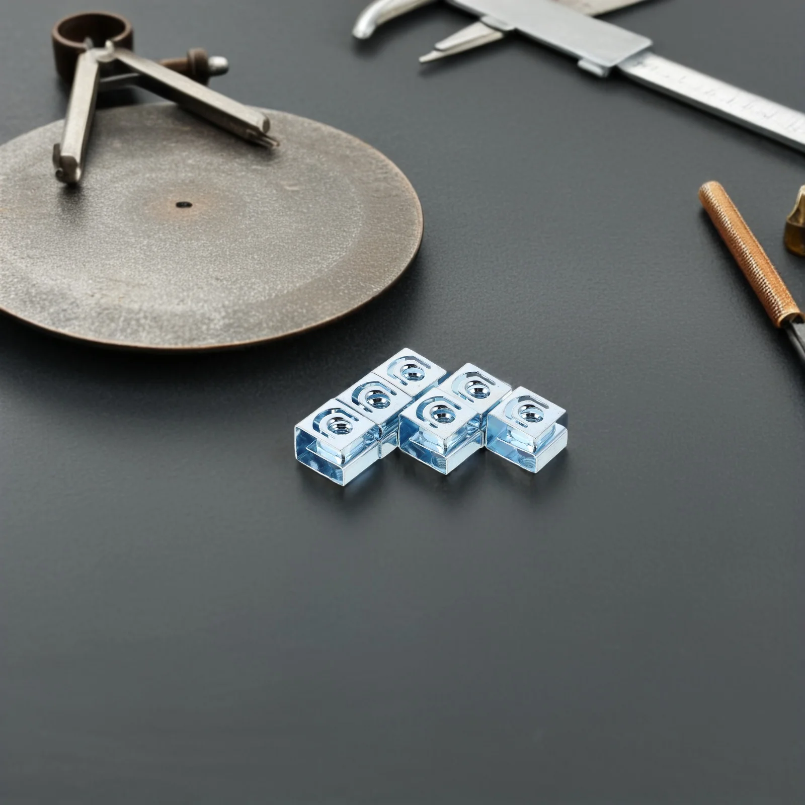 

25Pcs Carbon Steel U-Type Retainer Nut High Strength M5x08 Shape Bent Fasteners Automotive Clip Replacement