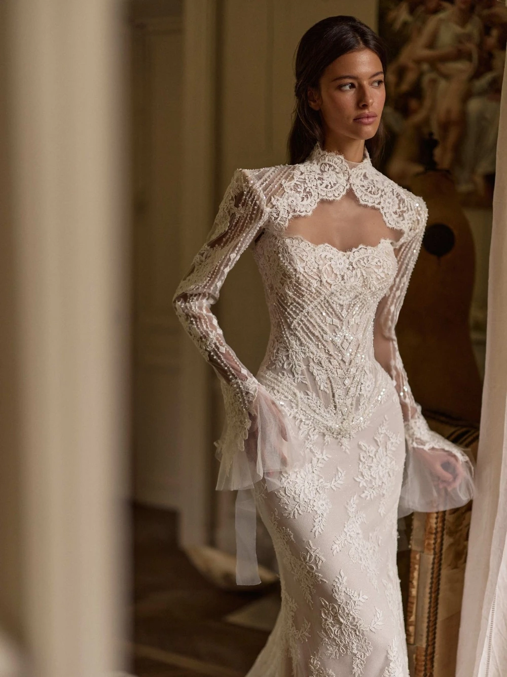 Delicate Appliques Pearls Wedding Dress Two Pieces Mermaid Customized Bridal Gown Romantic New Arrival Flare Sleeves Bride Wear