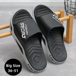 Zapatillas exteriores para hombre de talla grande 36-51, sandalias de playa de verano, chanclas antideslizantes de suela gruesa, zapatos de baño informales para interiores a la moda