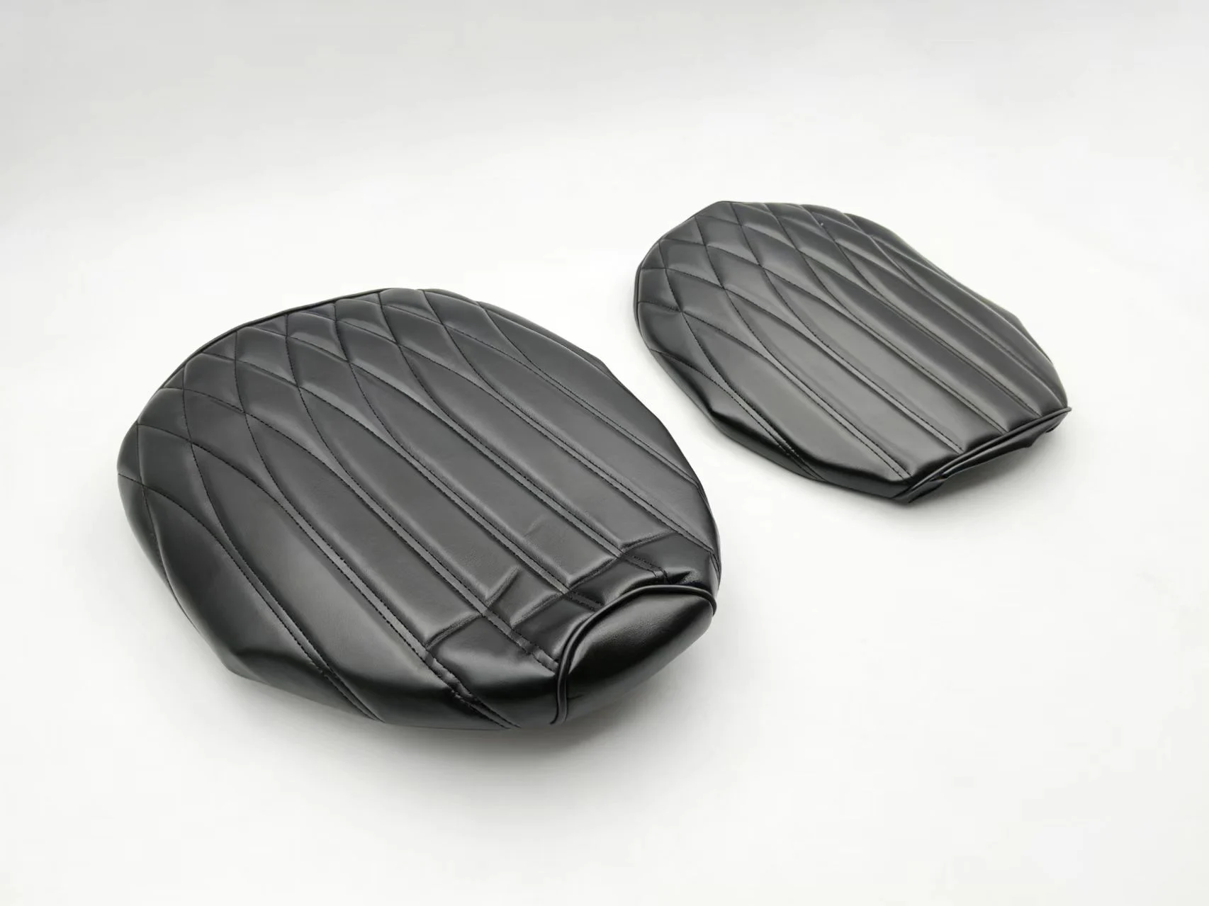 Motorcycle Seat Cushion, Comfortable Gel Seat Cover, Cushion Cover, Suitable for Cub Cc100 Cross Cub Modified Thickened Leather Seat Cushion Cover