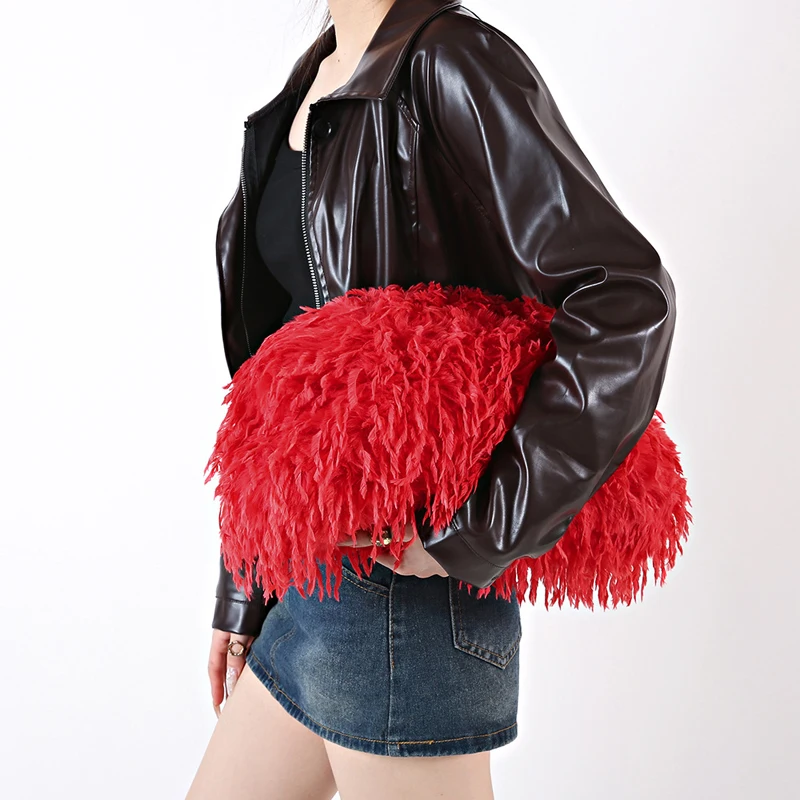 Furry Women's Crossbody Handbag Woolen Material Fashion Winter Collection Artificial Fur Handheld Bag Stylish Design