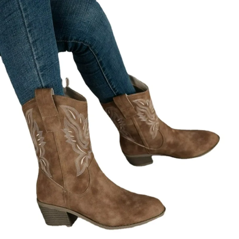 2023 Hot Sale Women's Shoes Sleeve Women's Boots Winter Pointed Toe Suede Shoes Ladies Middle Tube Chunky Heel Fashion Boots