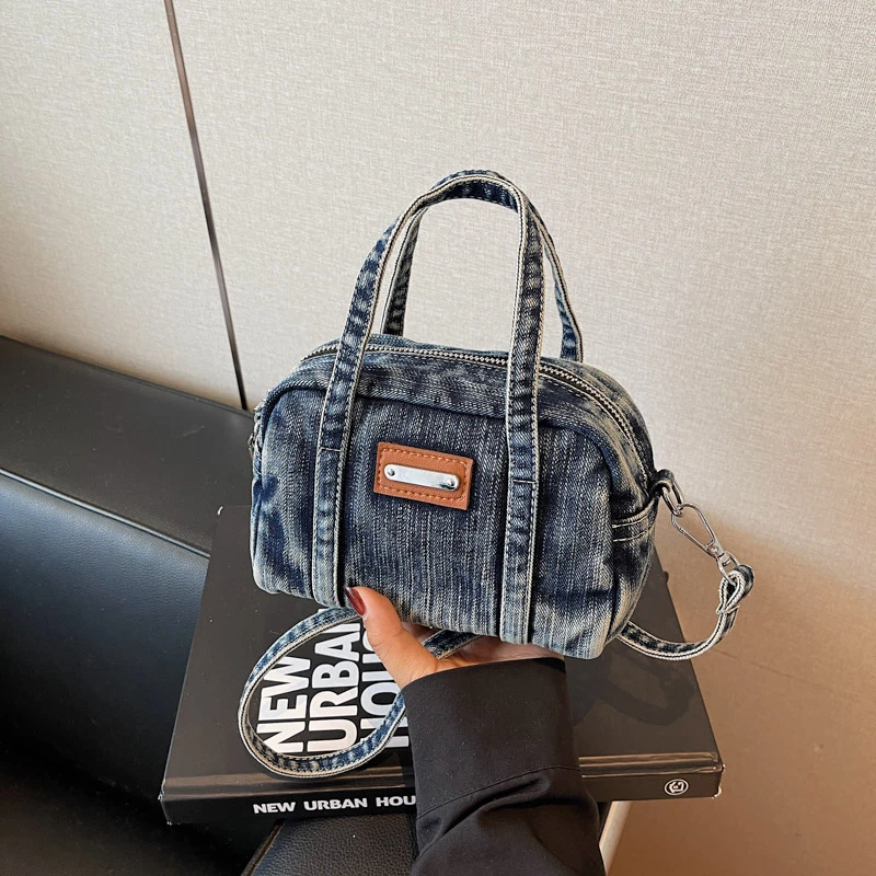 حقائب كتف وكروس جديدة لخريف 2025 ذات سعة كبيرة كلاسيكية متعددة الاستخدامات حقائب يد نسائية رائعة للغاية