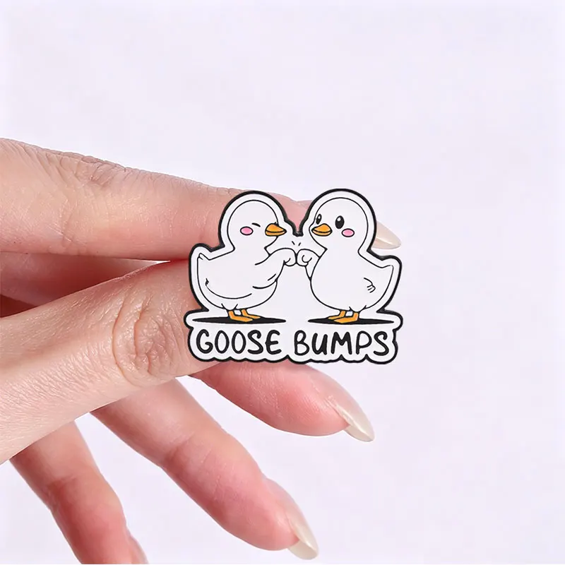 Lustiges Vogel-Fauststoß-Emaille-Abzeichen, Cartoon-Tier-Pin, Legierungsbrosche, Reversnadel, Rucksack-Schmuck, Geschenk für Freunde – Detail 8