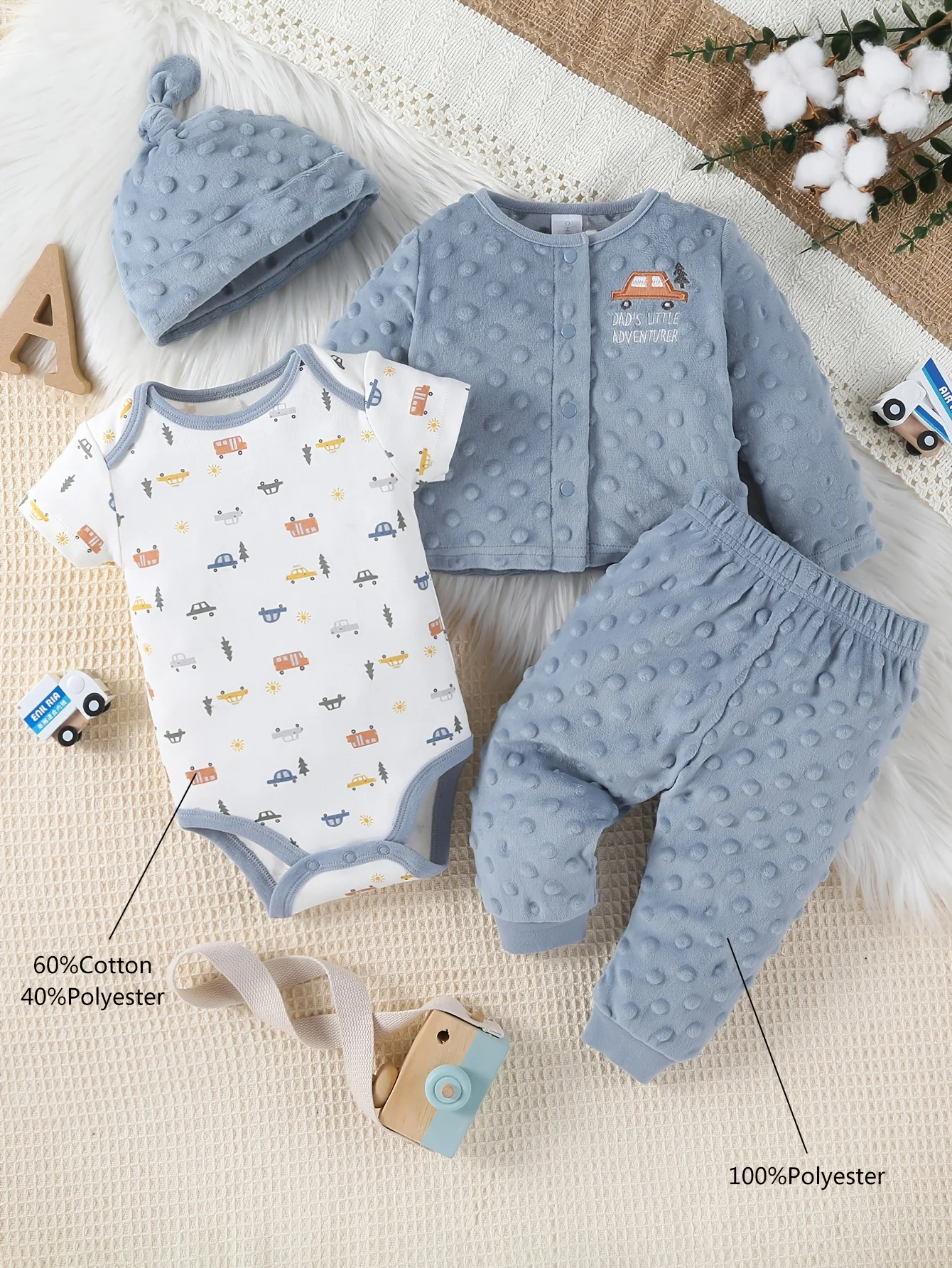 Conjunto de 4 Bodys Triangulares para Bebé Niño, Mamelucos de Manga Larga de Terciopelo Grueso con Estampado de Coche de Dibujos Animados, Gorro y Pantalones a Juego, Ropa de Otoño e Invierno, Halloween, Atuendo Esencial para Recién Nacidos para Uso Hospitalario, Perfecto para Actividades al Aire Libre