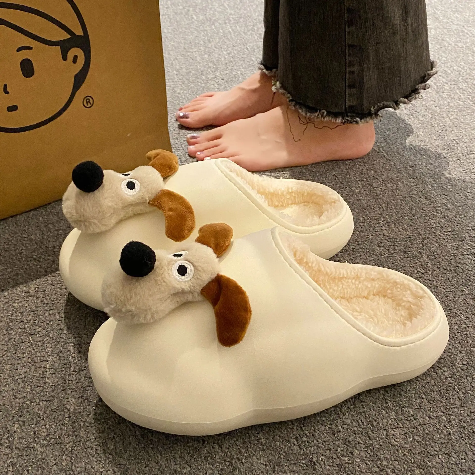 Cartoon Schattige Hond Katoenen Slippers Dames 2024 Herfst En Winter Nieuwe Kleding Antislip Fleece Warme Pluche Slippers