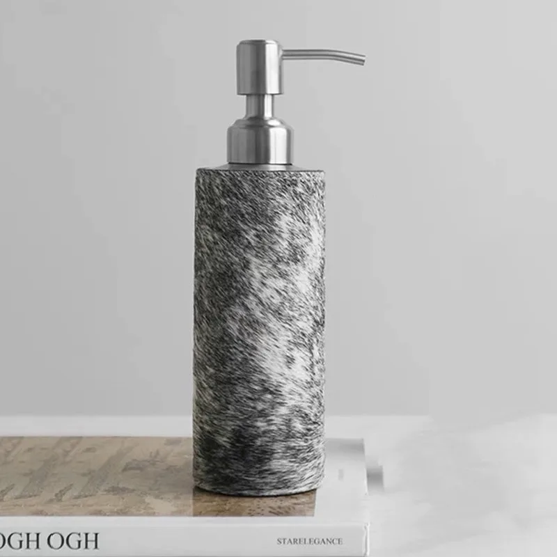 Stainless Steel Hand Soap Bottle Creative Bathrooms Ornaments Light Luxury Aesthetic Household Decoration Crafts Accessory