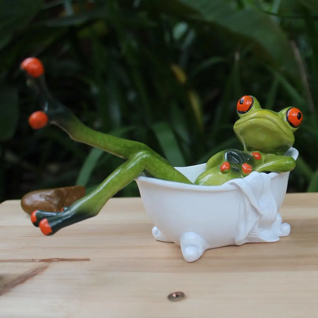 Frog In Bathtub Decoration Animal Resin Crafts Figurines Kawaii Decoration Figurine