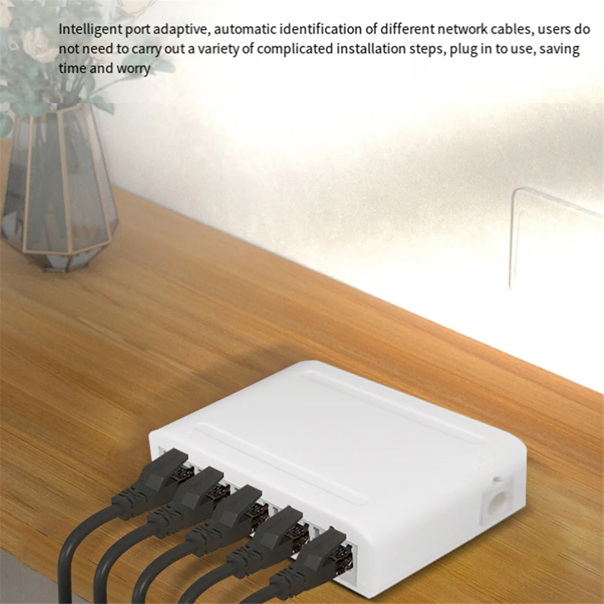 مقسم إيثرنت لسطح المكتب مع منافذ محمية ، ومفتاح بيانات ، ومحور شبكة ، ومقبس وتشغيل ، وبدون مروحة ، و 5 منافذ