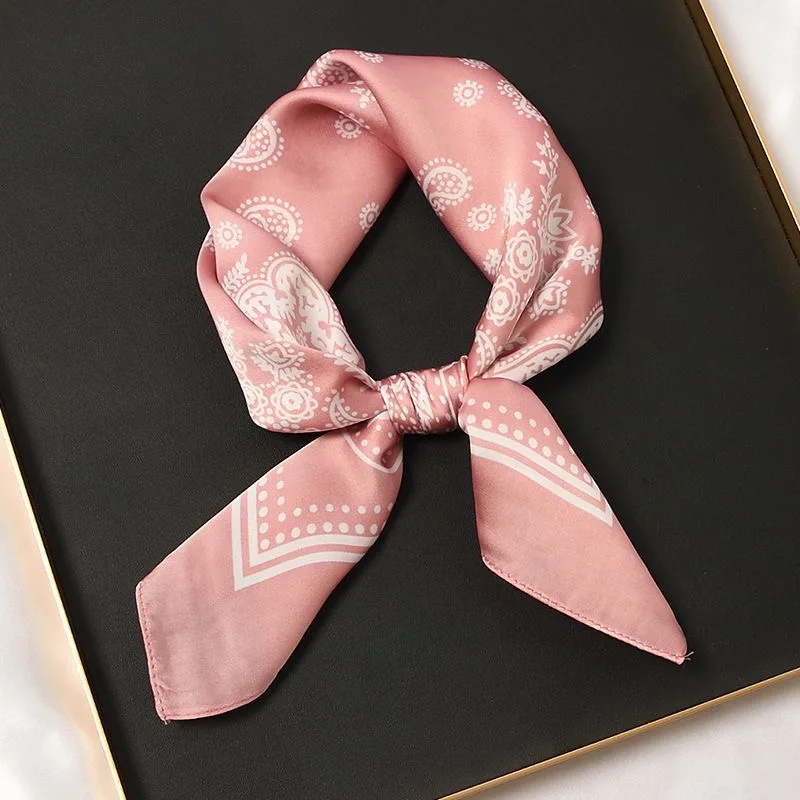 

Spring Floral Silk Hairband-Scarf – Elegant Printed Bandana, 2-Way Head Wrap & Neck Kerchief for Fashion-Forward Women