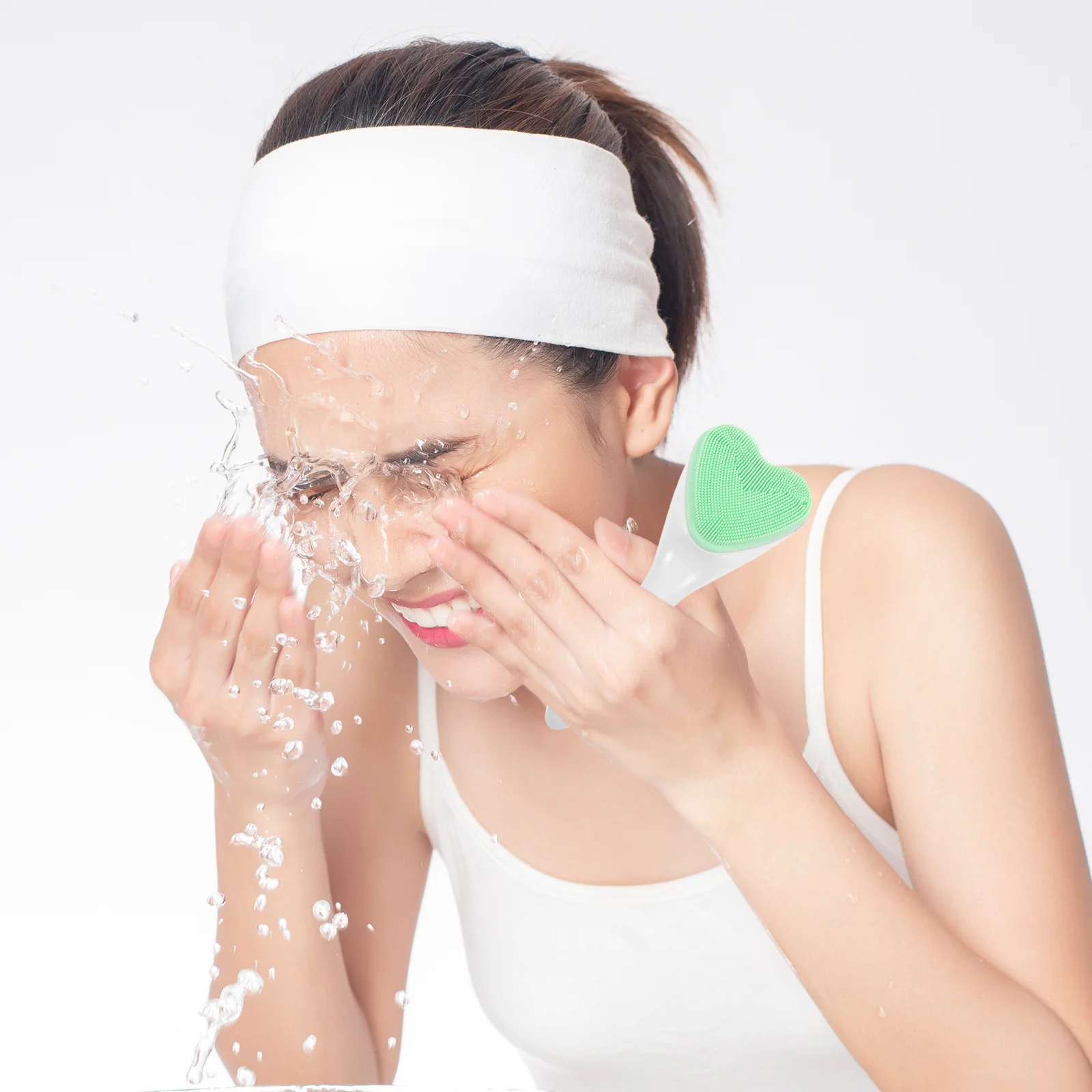 แปรงทำความสะอาดผิวหน้าซิลิโคน ขัดผิวอย่างอ่อนโยน ดีไซน์กันน้ำแบบพกพา สำหรับผิวบอบบาง ผลิตภัณฑ์ดูแลผิวสำหรับผู้หญิง
