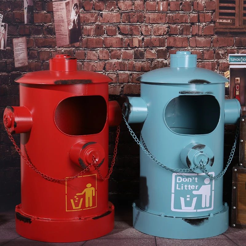 

Fire Hydrant Trash Can Pedal Style Garbage Can Retro Industrial Style Decorative Ornaments Restaurant Bar Waste Bins with Cover