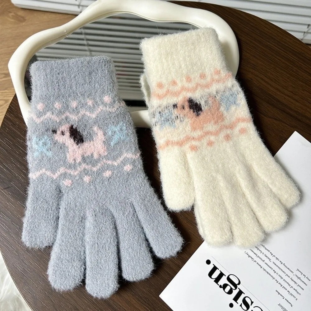 Polyester Dog Pattern Jacquard Knitted Gloves Warm Lining 21x8CM Winter Windproof Gloves Outdoor Cycling Gloves For Women