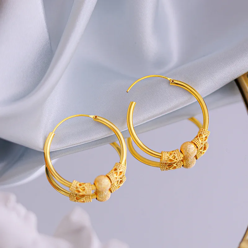 Design feeling retro transfer bead earring ring Vietnam sand gold imitation gold female hollow clip bead temperament 9999gold