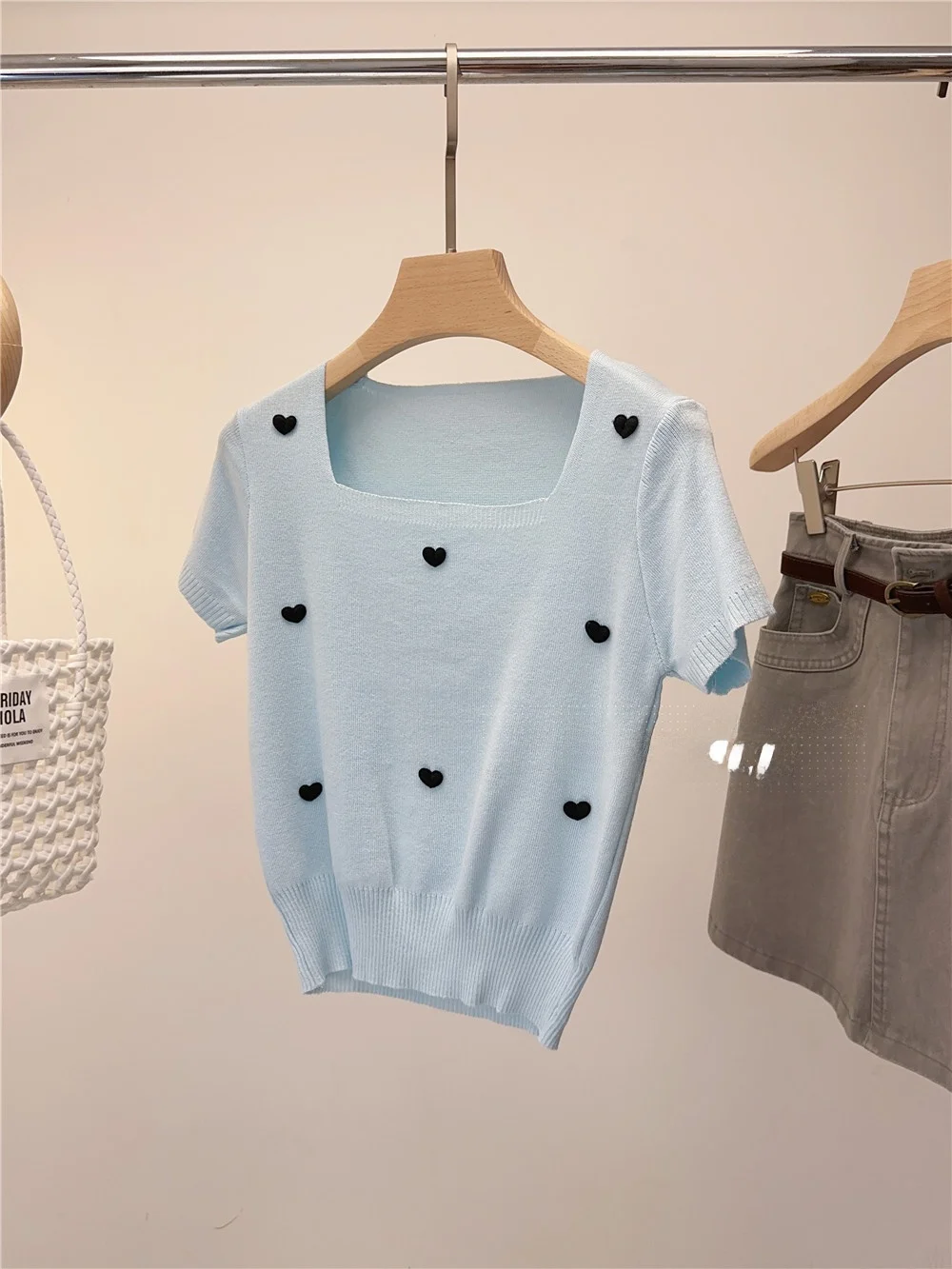 Seoulcp Korean Style Short Sleeve Knitted Ice Silk Women's Sweet Heart Shape Top Commute Style Slim Fit Fashion Summer New