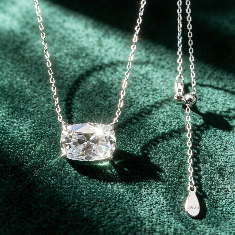 925 Sterling Silver 10CT Emerald Cut Moissanite Horizontal Pendant Necklace Adjustable Chain Solitaire Necklace For Women