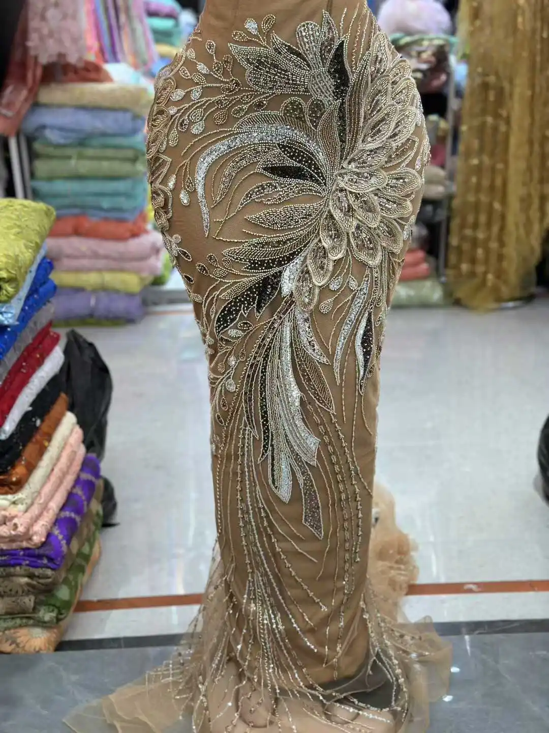 

2026 Fashion African Beaded Lace Fabric 5 Yards French Sequined Embroidered Mesh Lace Fabric Women's Wedding Party Dress