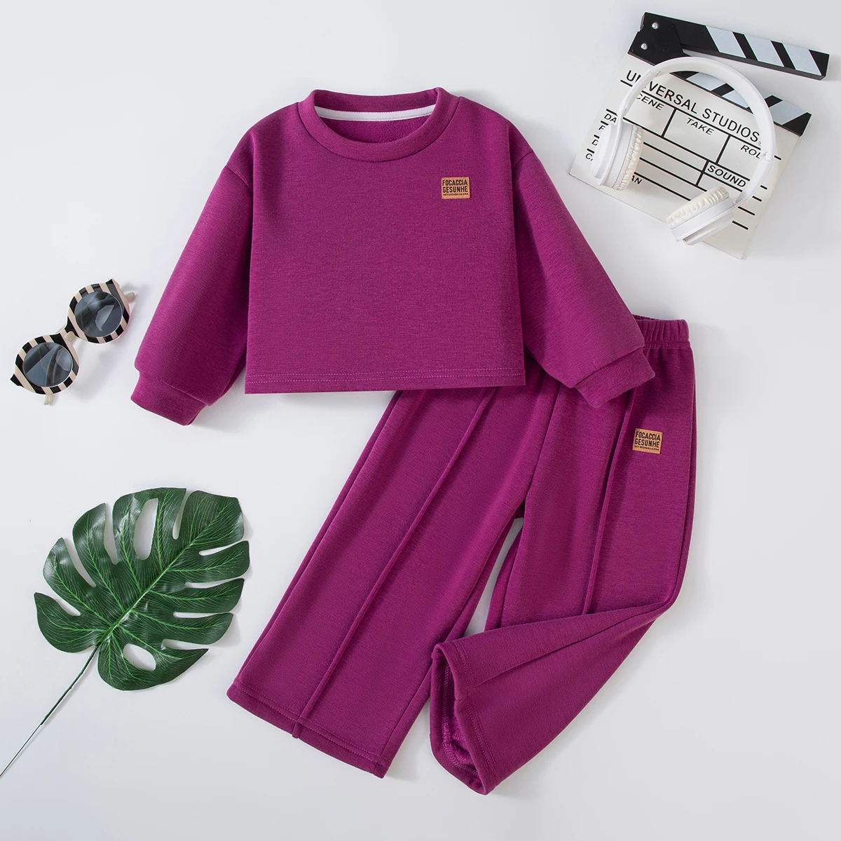 طقم ملابس أطفال شتوية غير رسمية للفتيات بأكمام طويلة ورقبة دائرية بلوفر علوي بلون سادة طقم أنيق مكون من قطعتين