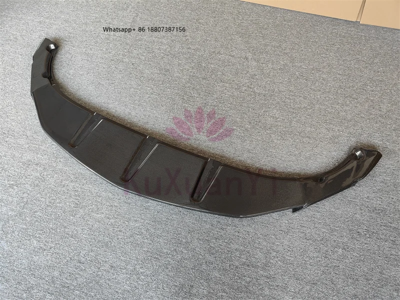 

TC Style Carbon Fiber Front Bumper Lip Guard Body Kit Suitable forLamborghini URUS SUV Body Kit