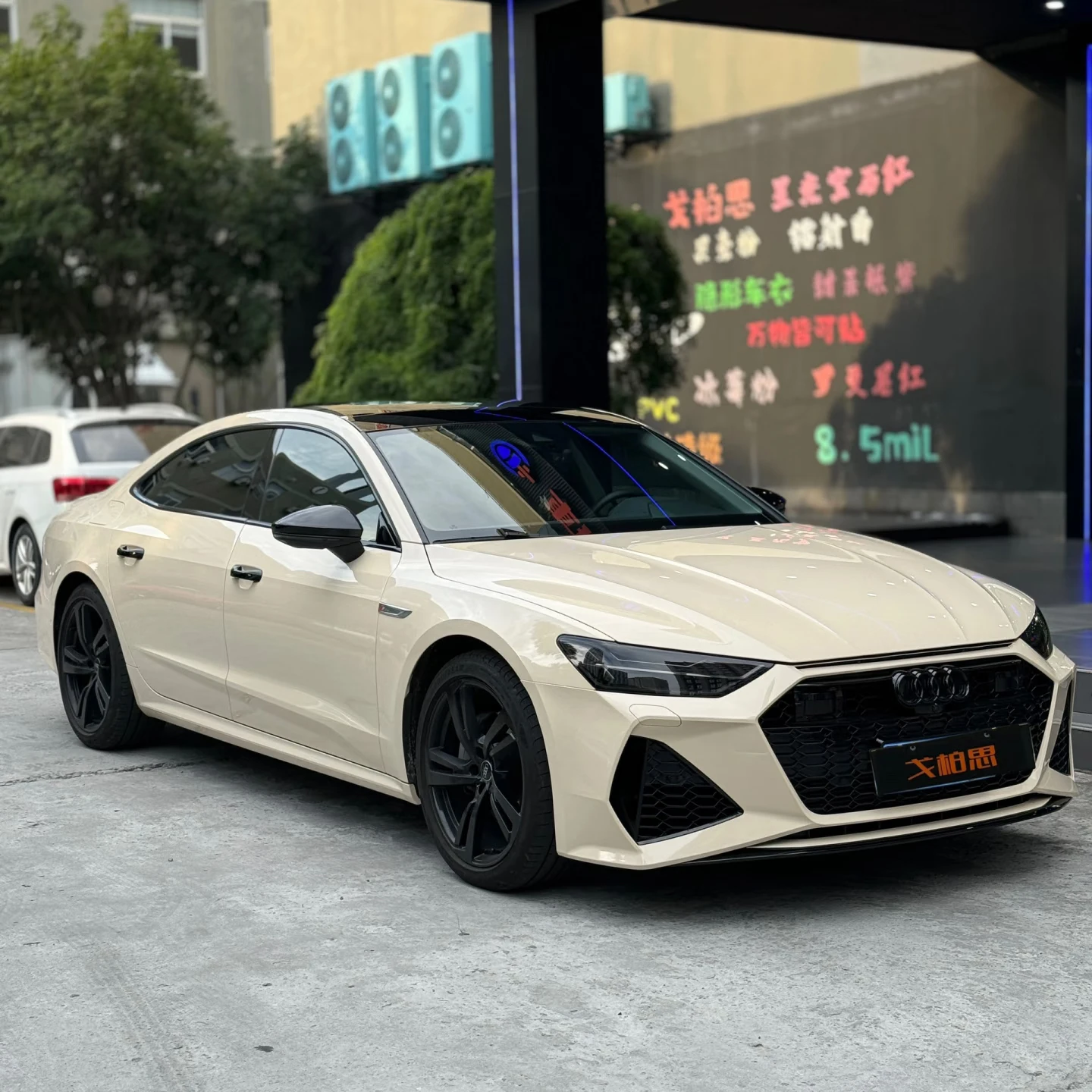 

Пленка для защиты кузова автомобиля из виниловой пленки для автопарков