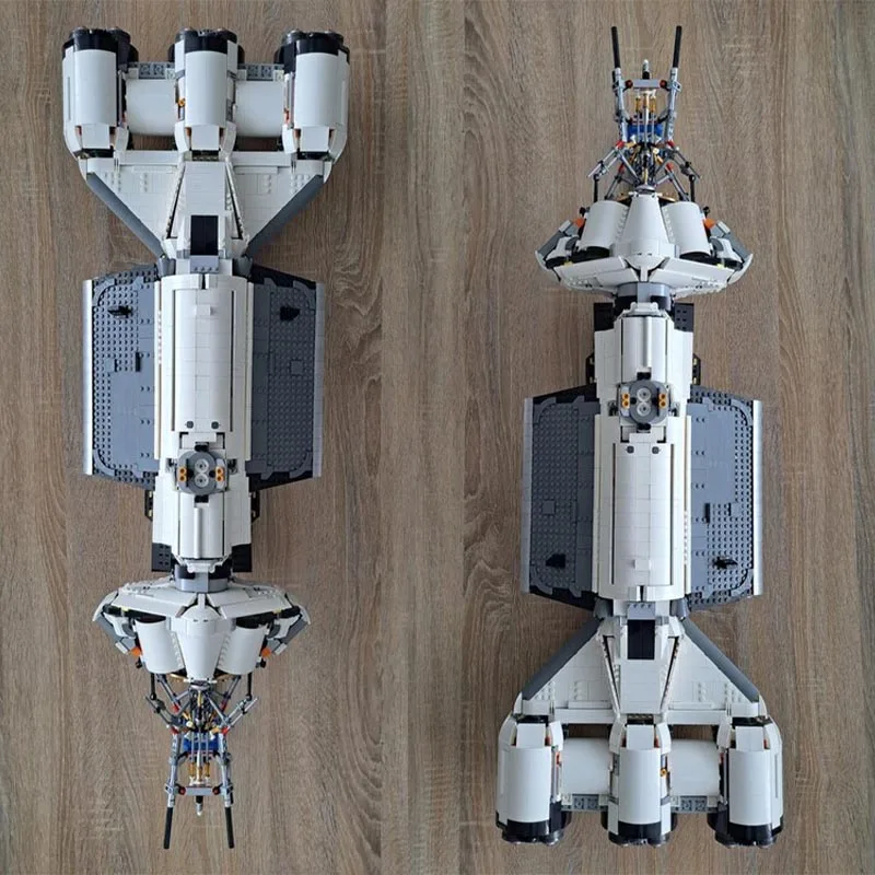 4866PCS Space Freighter v0.9 Sci-Fi Spaceship MOC Model Building Blocks DIY Children Assembly Education Birthday Christmas Gift