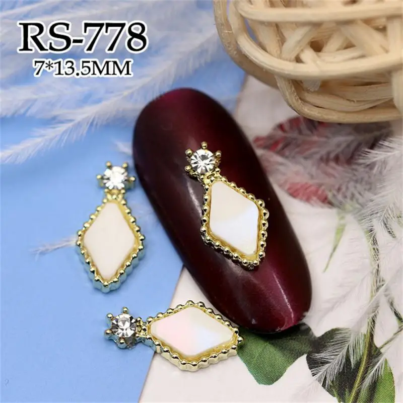 أداة قشرة فنية للأظافر من فريتيلاريا الملونة ، مجوهرات لامعة ، لمعان ، زخرفة أظافر ملونة ، ملحقات أظافر