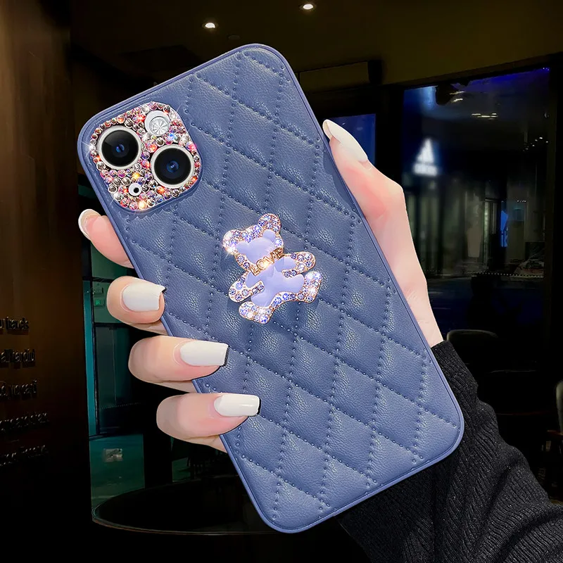 الكرتون الماس الدب عدسة الكاميرا حامي الحال بالنسبة آيفون 16 15 14 13 12 11 برو ماكس X XR XS 7 8 زائد غلاف الجلود الفاخرة غطاء