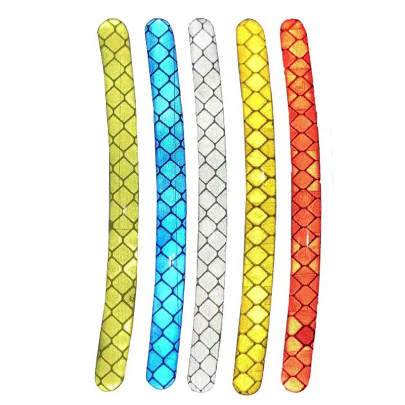 AliExpress 20/40Pcs Car Wheel Hub Reflective Sticker Tire Rim Luminous Stickers Roadway Safety Reflective Strip for Auto Motorcycle Bicycle