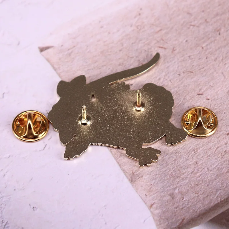 Cartoon Cute Yellow Lizard Enamel Pin Kawaii Animal Brooch Metal Badge Student Backpack Pin Clothing Bag Accessories